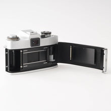 Load image into Gallery viewer, Leica LEICAFLEX SL 35mm SLR Film Camera