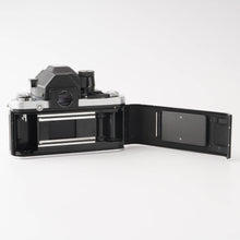 Load image into Gallery viewer, Nikon F2 Photomic S 35mm SLR Film Camera