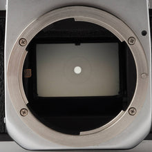 Load image into Gallery viewer, Nikon F2 Photomic S 35mm SLR Film Camera