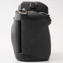 Load image into Gallery viewer, Nikon F100 SLR Film Camera