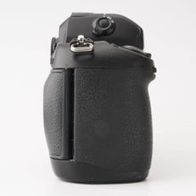 Load image into Gallery viewer, Nikon F100 / Nikon MF-29 Data Back (10011)