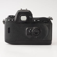 画像をギャラリービューアに読み込む, ニコン Nikon F100 一眼レフフィルムカメラ