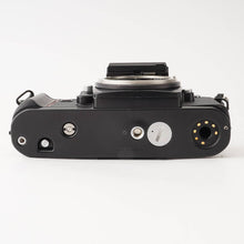 Load image into Gallery viewer, Nikon F3 HP / MOTOR DRIVE MD-4 (10044)