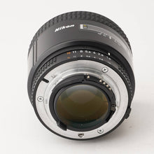 画像をギャラリービューアに読み込む, ニコン Nikon AF NIKKOR 85mm F1.8