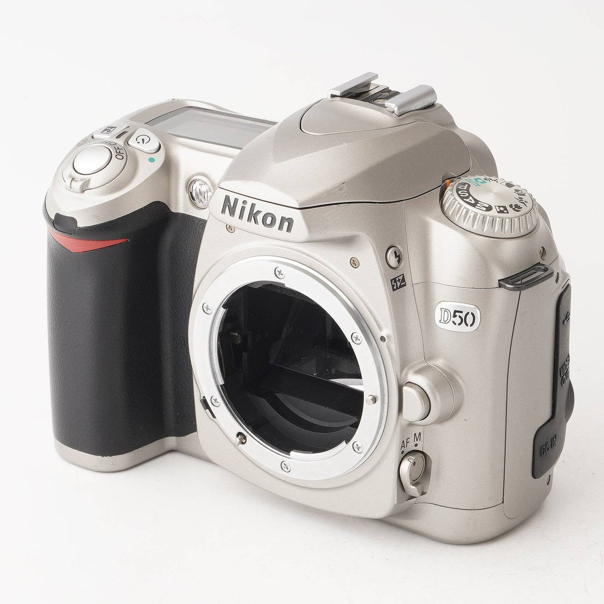 【5月限定セール】Nikon ニコンカメラ　D50 ニコンレンズ一個