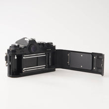 Load image into Gallery viewer, Nikon FE / Ai-s Zoom-NIKKOR 35-105mm f/3.5-4.5 (10349)