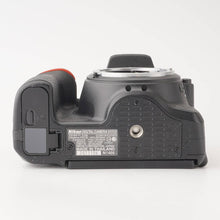Load image into Gallery viewer, Nikon D5500 / AF-S DX NIKKOR 18-55mm f/3.5-5.6G VR II (10330)