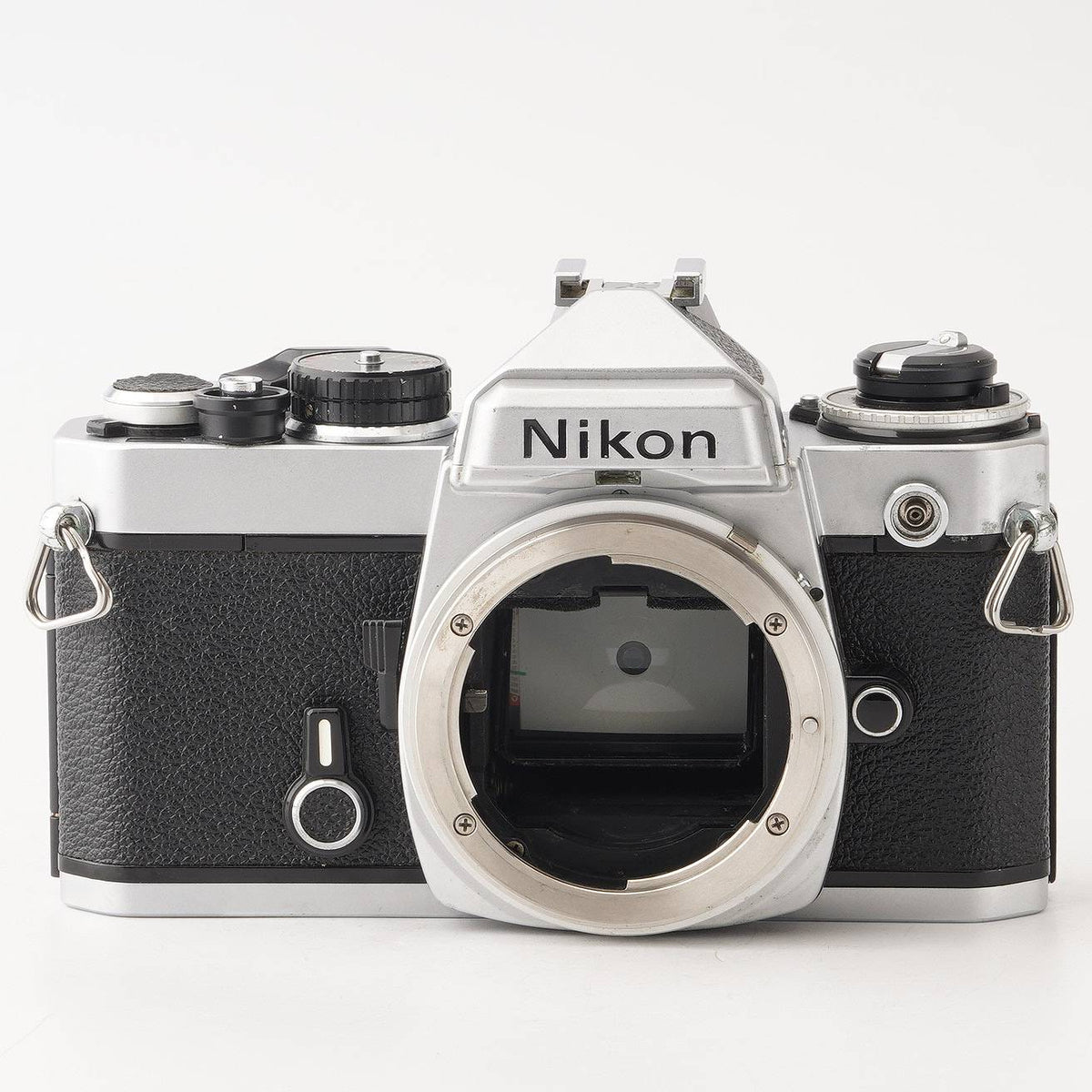 Nikon FE 35mmフィルム一眼レフカメラ ニコン Nikon FE2 35mm 一眼レフフィルムカメラ – Natural