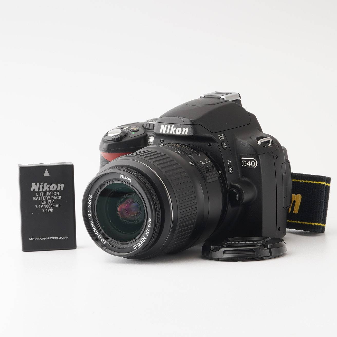 ニコン Nikon D40 / Nikon AF-S DX NIKKOR ED 18-55mm F3.5-5.6 G II 
