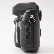 画像をギャラリービューアに読み込む, ニコン Nikon F100 35mm 一眼レフフィルムカメラ
