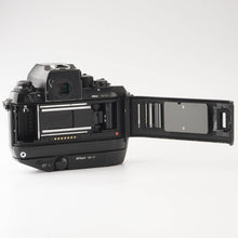 画像をギャラリービューアに読み込む, ニコン Nikon F4S 35mm 一眼レフ フィルムカメラ / Tamron AF 28-200mm F3.8-5.6 ASPHERICAL
