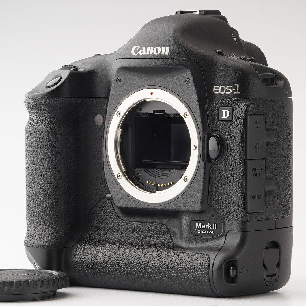 Canon EOS-1D Mark II Digital SLR Camera