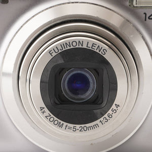 Fujifilm FINEPIX JX180 / FUJINON 4X ZOOM 5-20mm f/3.6-5.4