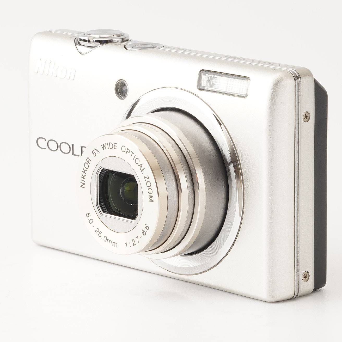ニコン Nikon COOLPIX S570 / NIKKOR 5X WIDE OPTICAL ZOOM 5 ニコン Nikon COOLPIX S570 / NIKKOR 5X WIDE OPTICAL ZOOM 5