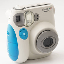 Load image into Gallery viewer, Fujifilm Cheki pop instax mini 7 / 60mm FOCUS RANGE 0.6m~∞
