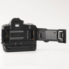 Load image into Gallery viewer, Canon EOS 3 BP-E1 BATTERY PACK 35mm SLR Film Camera
