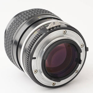 Nikon Ai NIKKOR 105mm f/2.5