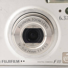 Load image into Gallery viewer, Fujifilm FinePix F10 / Fujinon Zoom Lens 3x 8-24mm f/2.8-5.0
