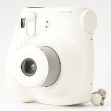 Load image into Gallery viewer, Fujifilm instax mini 7S / Fujinon Lens 60mm Focus Range 0.6-∞
