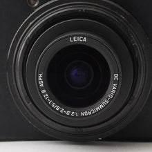 Load image into Gallery viewer, Leica D-LUX4 Digital Camera / DC Vario-Summicron 5.1-12.8mm f/2.0-2.8
