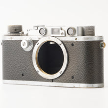 Load image into Gallery viewer, Leica IIIa model G Rangefinder Film Camera
