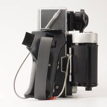 Load image into Gallery viewer, Mamiya Universal Press / Polaroid Film Pack
