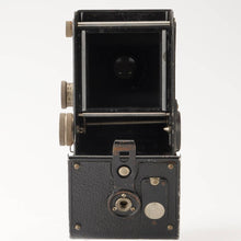 Load image into Gallery viewer, Rolleicord / Carl zeiss Jena 7.5cm 75mm f/3.8
