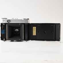 Load image into Gallery viewer, Zeiss Ikon Super Ikonta IV 534/16 6x6 / Carl Zeiss Tessar 75mm f/3.5
