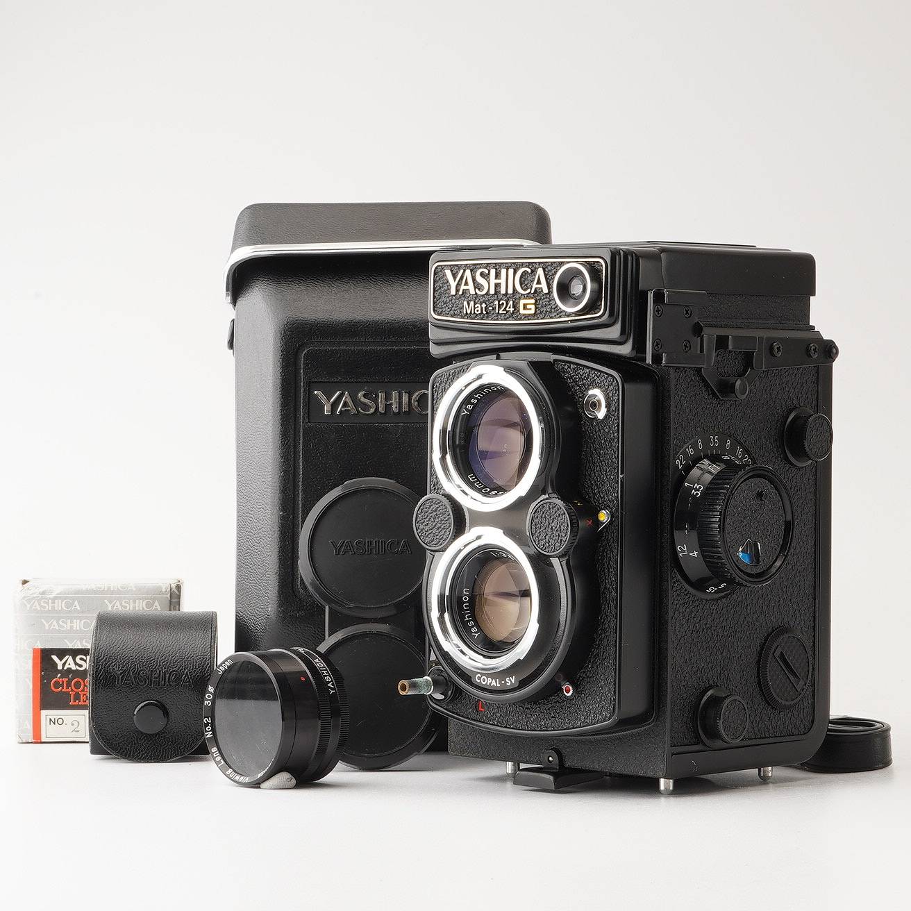 YASHICA MAT-124【動作確認なし】 YASHICA MAT-124【動作確認なし】