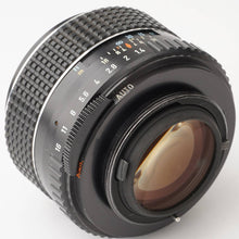 Load image into Gallery viewer, Pentax Asahi SMC TAKUMAR 50mm f/1.4 M42 Mount
