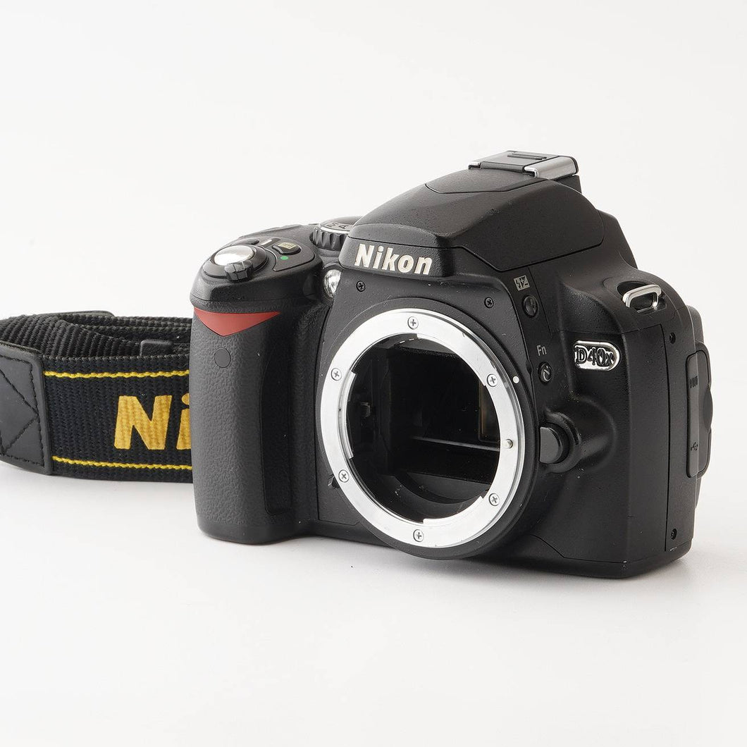 ニコン Nikon D40X ボディー デジタル一眼レフカメラ