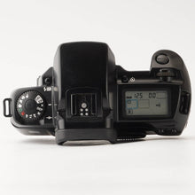 Load image into Gallery viewer, Canon EOS 5 / ZOOM EF 28-105mm f/3.5-4.5
