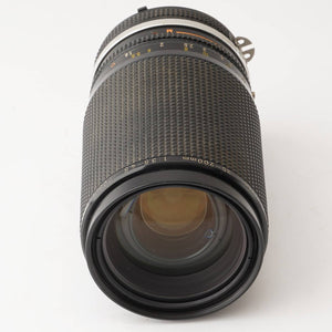 ニコン Nikon Ai-s Zoom-NIKKOR 35-200mm F3.5-4.5