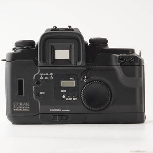 Canon EOS 55 SLR Film Camera / Zoom Lens  EF 28-105mm f/3.5-4.5 USM