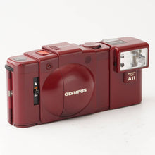 画像をギャラリービューアに読み込む, オリンパス Olympus XA2 ワインレッド/ Electric Flash A11
