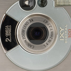 Canon IXY DIGITAL 300 / ZOOM 3x 5.4-16.2mm f/2.7-4.7
