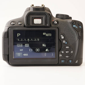 Canon EOS Kiss X6i / Canon Zoom Lens EF S 18-55mm f/3.5-5.6 IS