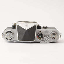 画像をギャラリービューアに読み込む, ニコン Nikon F アイレベル  640xxxx Eye Level 640万台 35mm 一眼レフフィルムカメラ
