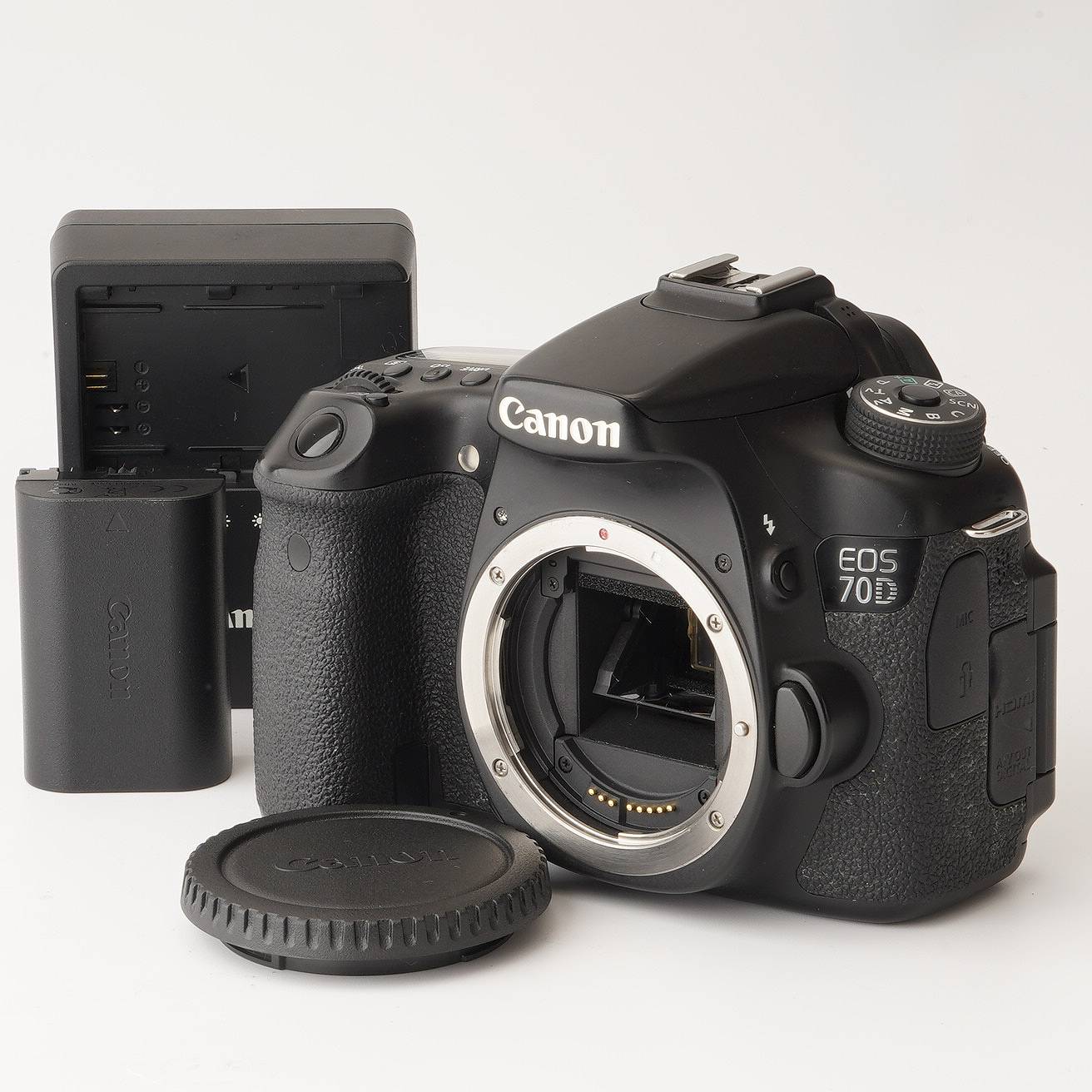 キヤノン Canon EOS 70D ボディ デジタル一眼レフカメラ – キヤノン Canon EOS 70D ボディ デジタル一眼レフカメラ –