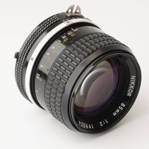 Nikon Ai NIKKOR 85mm f/2