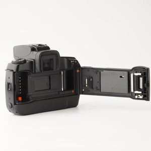 Canon EOS 5 / EF 35-70mm f/3.5-4.5 35mm SLR Film Camera