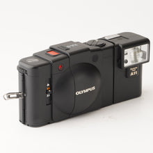 Load image into Gallery viewer, Olympus XA2 Black / D ZUIKO 35mm f/3.5 / Electronic Flash A11
