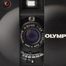 Load image into Gallery viewer, Olympus XA2 Black / D ZUIKO 35mm f/3.5 / Electronic Flash A11
