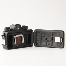 Load image into Gallery viewer, Nikon Nikonos-V / Nikkor 35mm f/2.5
