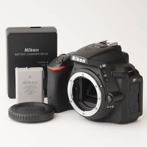 ニコン Nikon D5500 デジタル一眼レフ カメラ