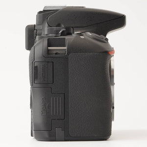 ニコン Nikon D5500 デジタル一眼レフ カメラ