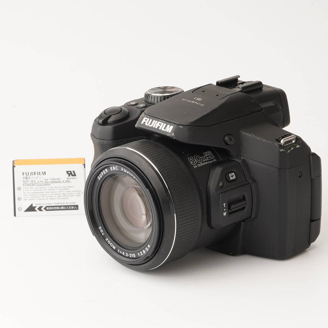 Fujifilm FinePix S1 / Super EBS Fujinon Lens 50x Zoom 4.3-215mm f/2.8-5.6