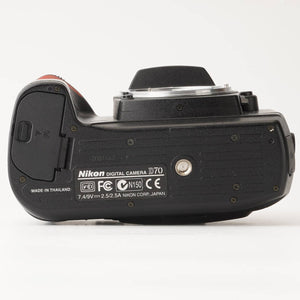 ニコン Nikon D70 / AF NIKKOR 35-80mm F4-5.6 D