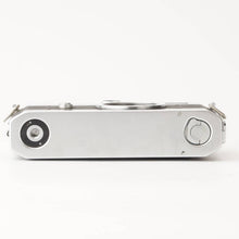 Load image into Gallery viewer, Canon P 35mm Range Finder Film Camera
