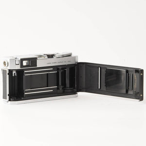 Canon P 35mm Range Finder Film Camera